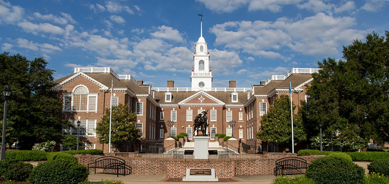 Government Building in Dover, DE